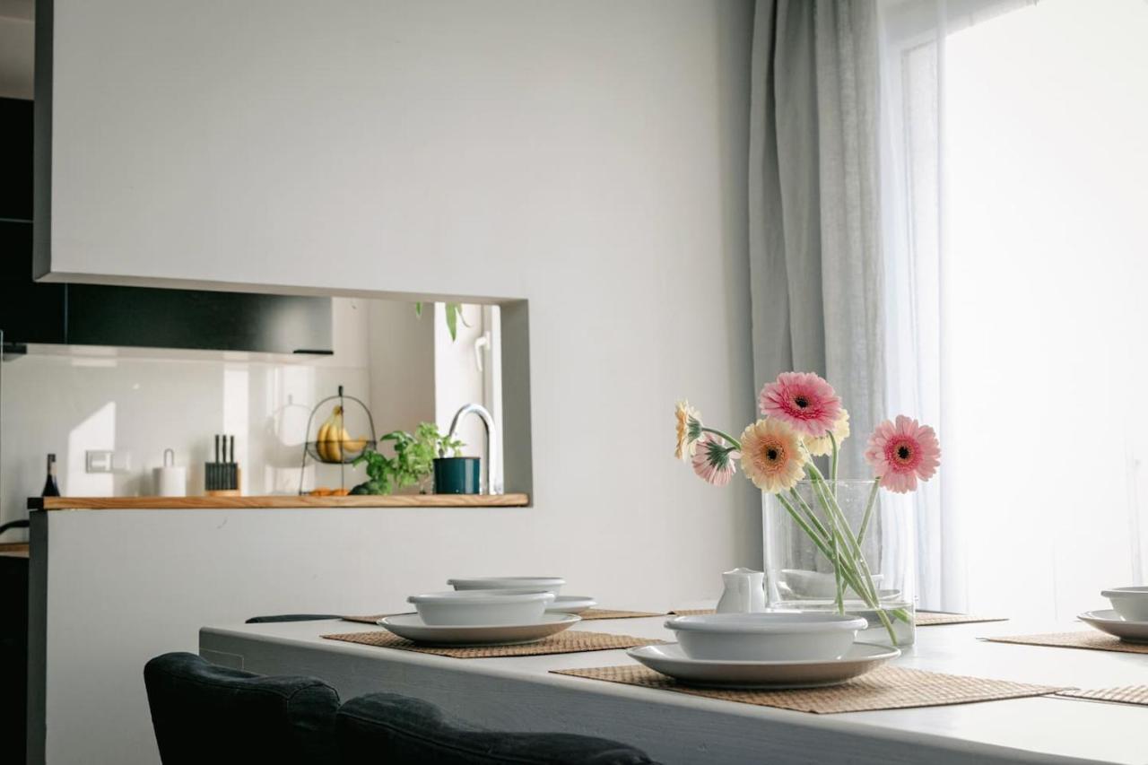 Dwupoziomowy, Rodzinny Apartament. Ochrona, Garaz. Varsó Kültér fotó