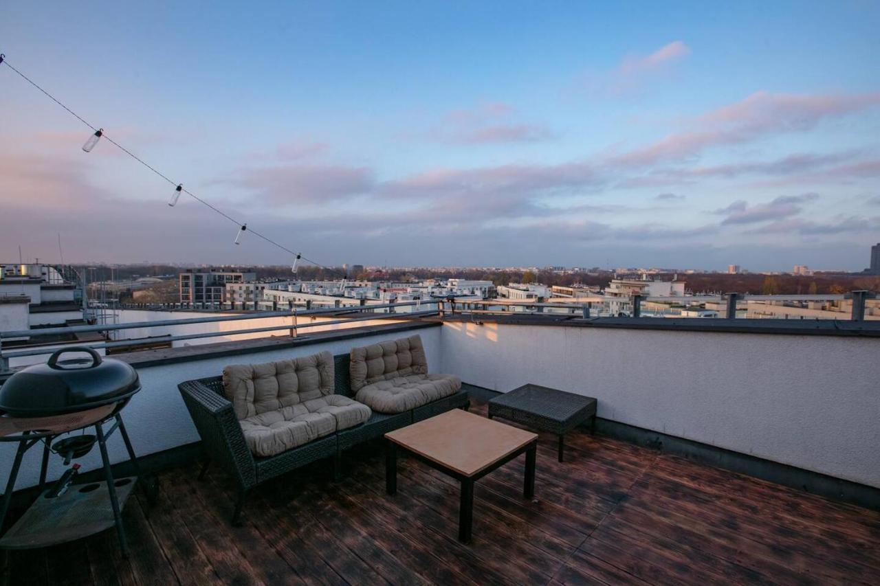 Dwupoziomowy, Rodzinny Apartament. Ochrona, Garaz. Varsó Kültér fotó
