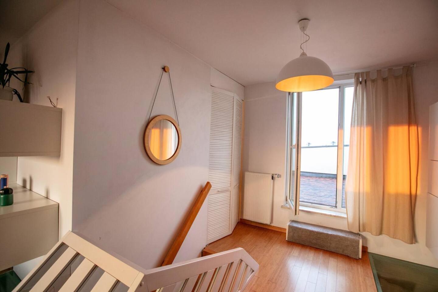 Dwupoziomowy, Rodzinny Apartament. Ochrona, Garaz. Varsó Kültér fotó